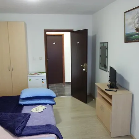 Vendégház Kusen Rasopasno